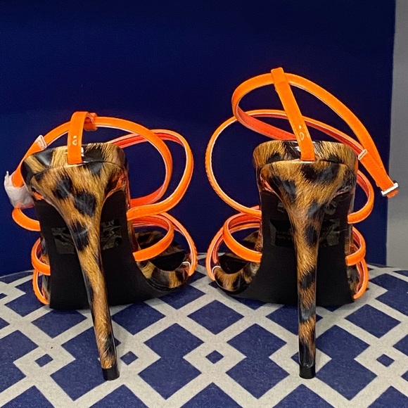Neon orange brown black leopard cheetah strappy pointy toe high heel sandals - Picture 3 of 5